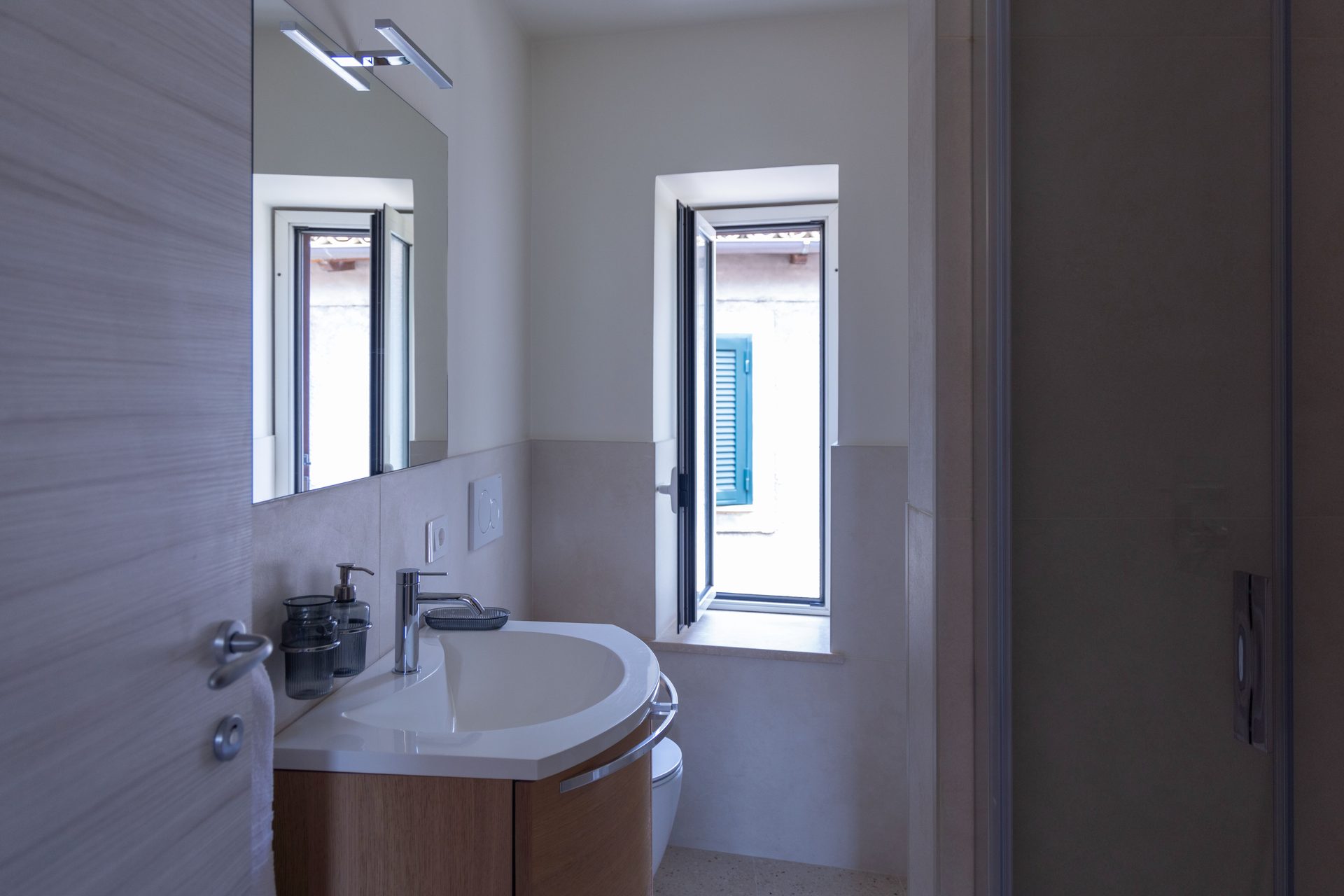 Camera 1 — Bagno